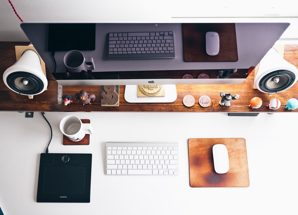 home-office-569359_960_720